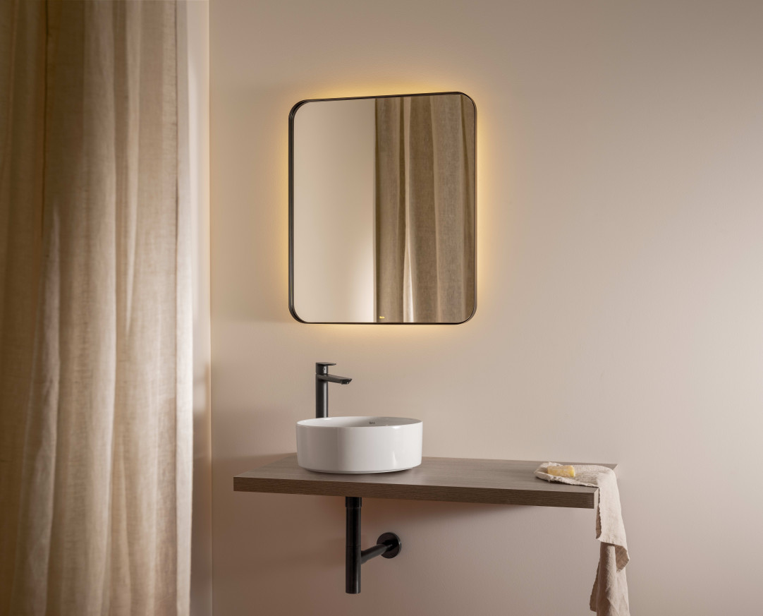 Квадратно огледало LUNA 80х80 с рамка и амбиентно LED осветление