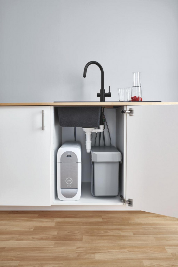 Комплект GROHE Blue Home  с C-чучур с издърпващ се аератор velvet black